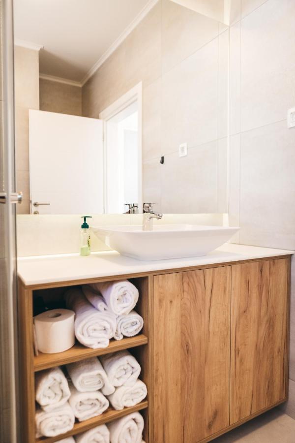 Olive Tree House Villa โมสตาร์ ภายนอก รูปภาพ
